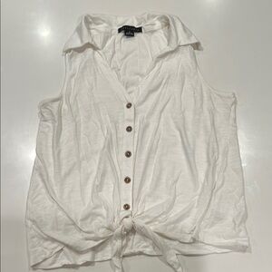 Sanctuary White Sleeveless Button Down Tie Front Top